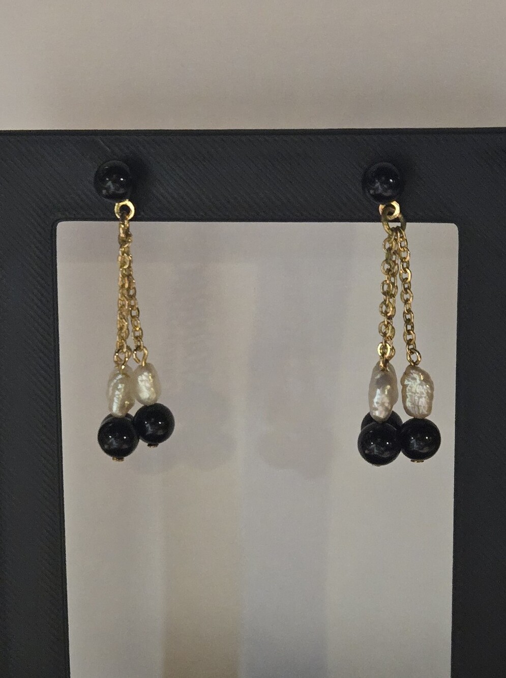 Avon Gold-Tone Chain Drop Earrings with Black Onyx and Baroque Pearls